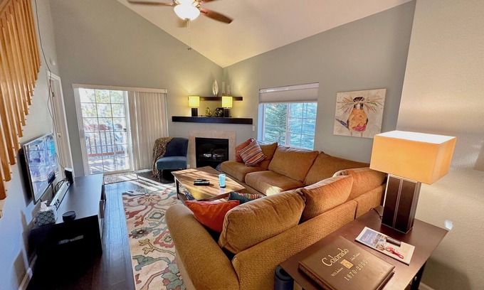 Breckenridge Condo | Beautiful Creekside Condominium – 2 Bedroom + Loft