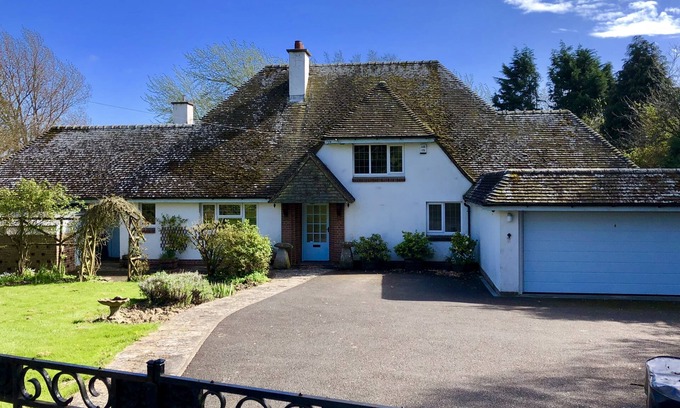 Church Knowle House | Beautiful Dorset Country House in the Heart of the Stunning Isle of Purbeck