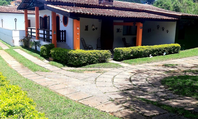Atibaia House | Beautiful farm with pool, barbecue and space for leisure!
