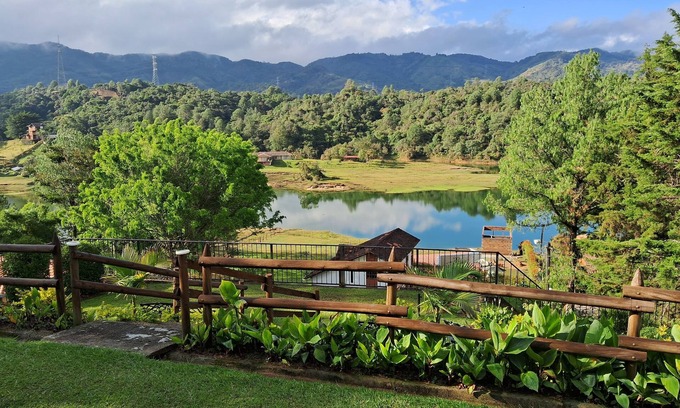 Guatape House | Beautiful Finca with amazing views great location.