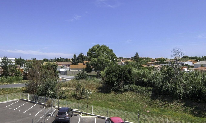 Latour-Bas-Elne Apartment | Beautiful apartment for 4 people with WIFI, A/C, TV, terrace and parking