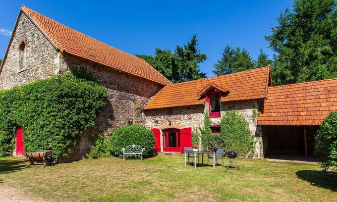 Antully House | Beautiful Gîte in the Bourgogne Elemiah
