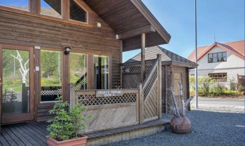 Laugarvatn House | Beautiful Guestroom to rent with a mountain view