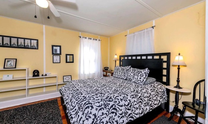 Mount Dora Cottage | Beautiful Historic Cottage, Rendezvous