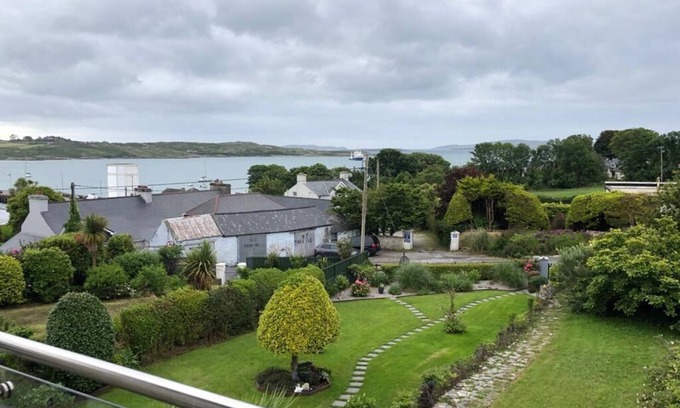 Schull House | Beautiful Holiday Home in Schull