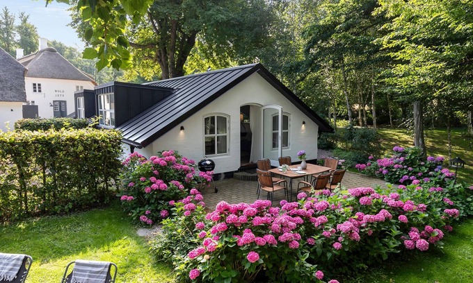 Aabenraa House | Beautiful home in Aabenraa with house sea view