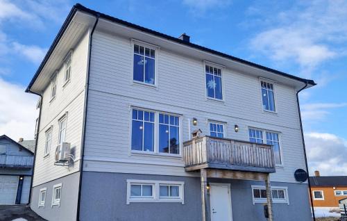 Berlevag House | Beautiful Home In Berlevåg With Sauna