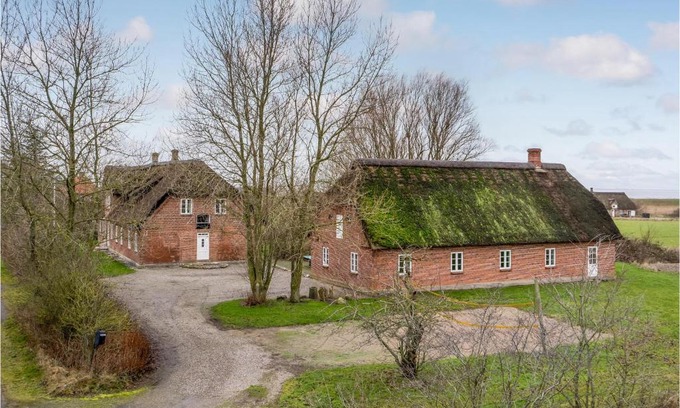 Ballum House | Beautiful Home In Bredebro With Sauna