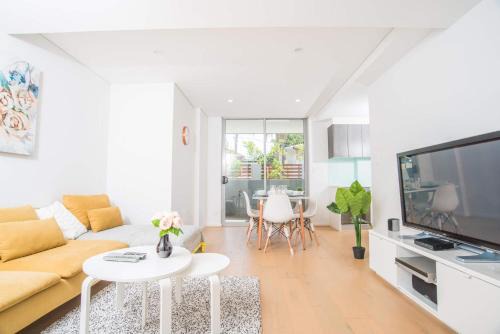 Epping Apartment | Beautiful home in Epping free Carpark