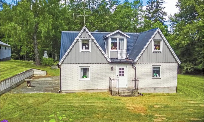 Hastveda House | Beautiful Home In Hästveda With Kitchen