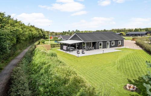 Bork Havn House | Beautiful Home In Hemmet With Wifi