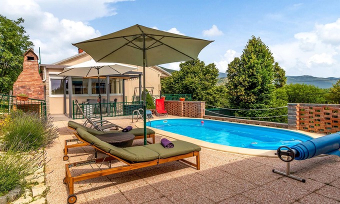 Ledenice House | Beautiful home in Ledenice with sauna
