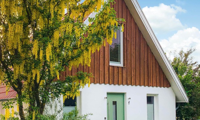 Morschen House | Beautiful home in Morschen with WiFi