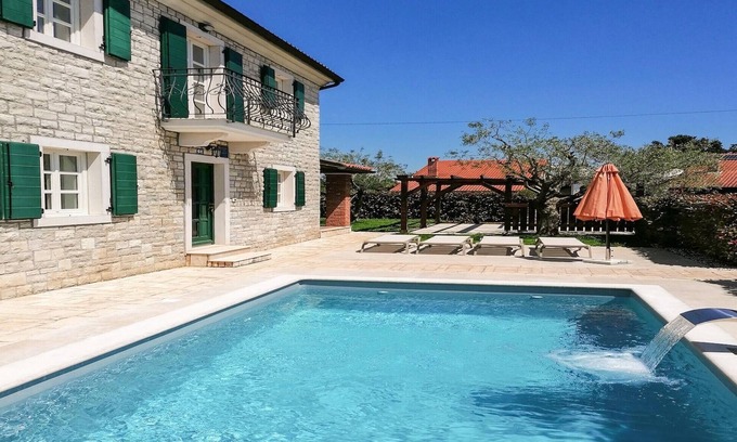 Buici House | Beautiful home in Porec