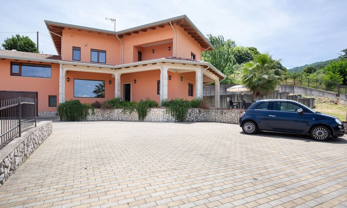 Rende House | Beautiful home in Rende -CS- with WiFi