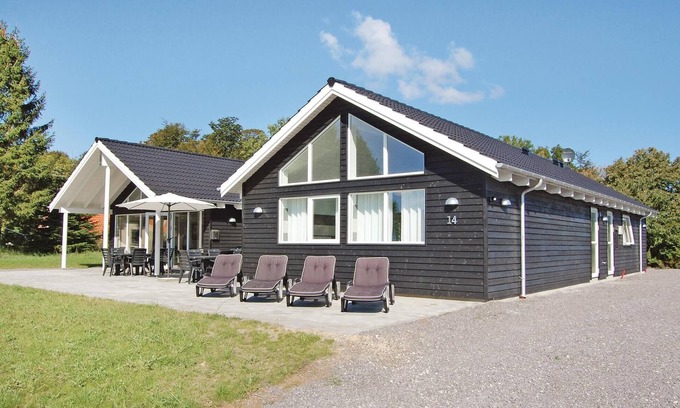 Lohals House | Beautiful home in Tranekær with sauna