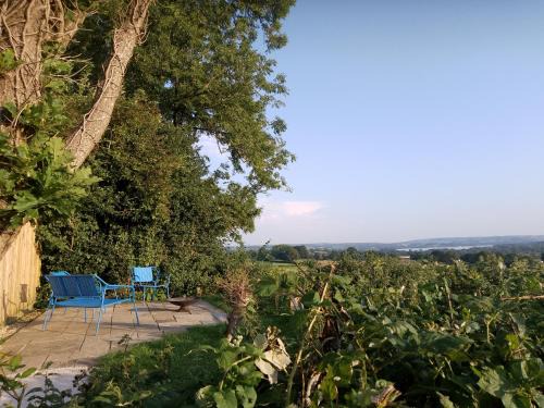 East Harptree House | Beautiful home with stunning lake and valley views