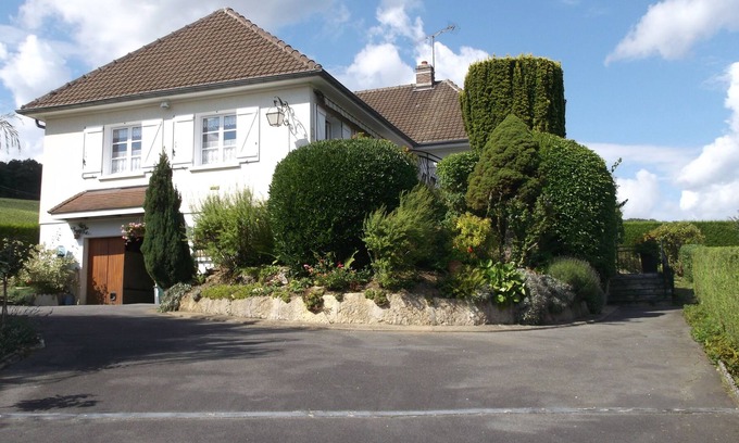 Hautvillers House | Beautiful house located in the heart of Champagne Cradle