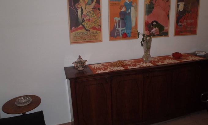 Livorno Apartment | beautiful house near the sea with garden, comfortable room residential area