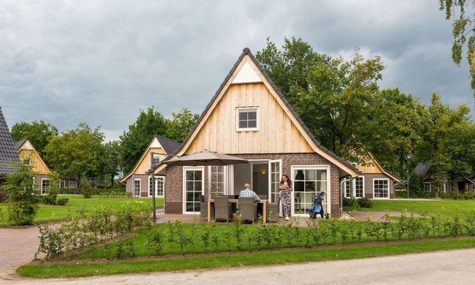 Hellendoorn House | Beautiful house with whirlpool, in natural surroundings