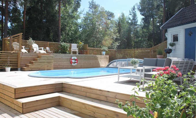 Saltsjo Boo House | Beautiful house with pool