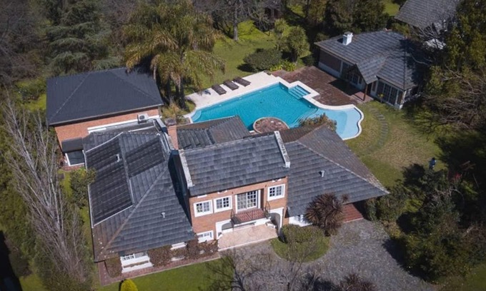 Pilar Centro House | Beautiful house y Pilar Country. Near Austral Hospital. Pool. Sauna, jacuzzi.