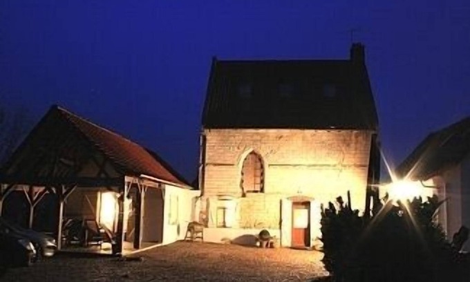 Wambercourt House | Beautiful, large converted chapel in an acre of landscaped grounds