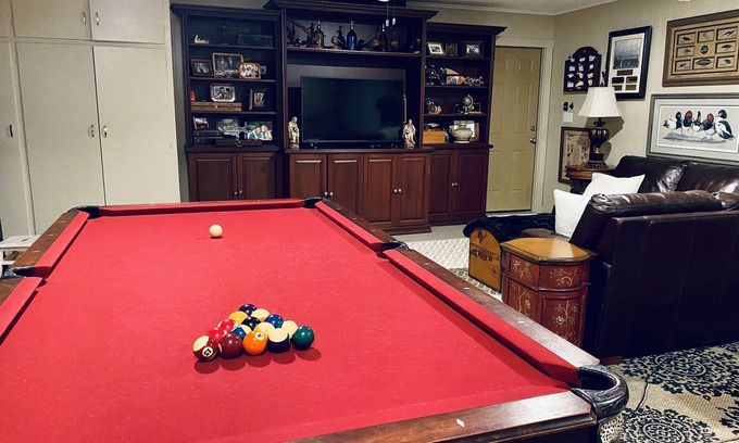 Texarkana House | Beautiful Large Luxury home - minutes from everything!
