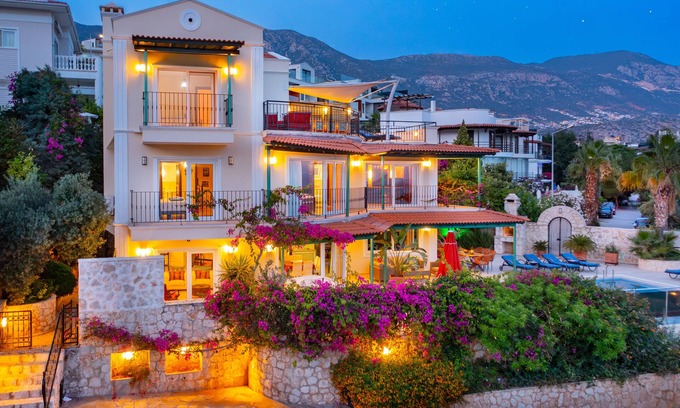 Kalkan Villa | Beautiful Luxurious, Spacious Villa, Salt Water Pool, Roof Bar & Sea Views.
