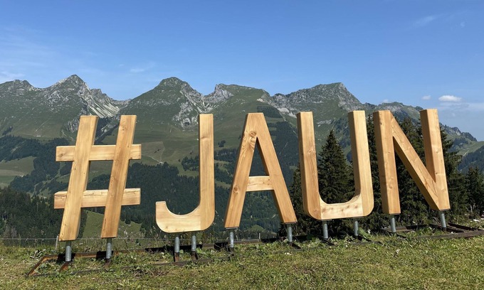 Jaun Apartment | Beautiful modern Chalet for up to 8 Guests in magic Jaun