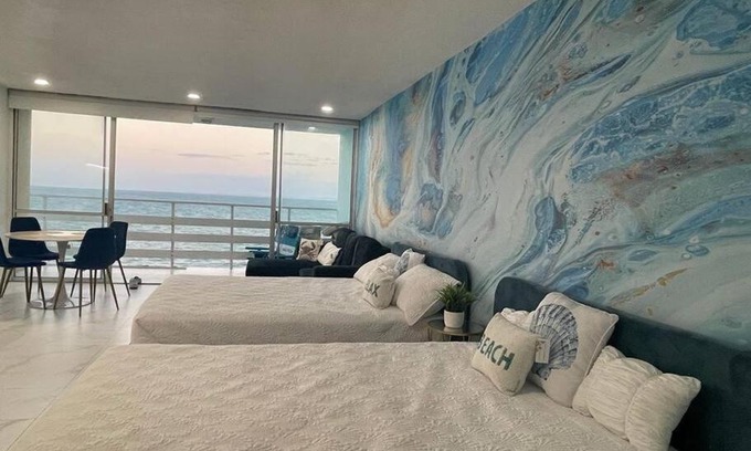 Las Croabas Apartment | Beautiful Ocean Blue Love oceanfront apartment