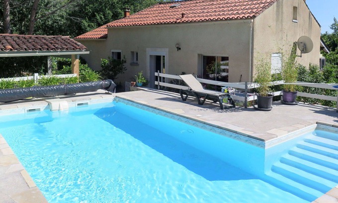 Lamagdelaine House | Beautiful private villa for 4 guests with private pool, WIFI, TV, terrace and pets allowed