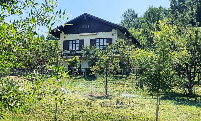 Asti House | Beautiful private villa for 6 people with A/C, WIFI, TV, terrace and parking
