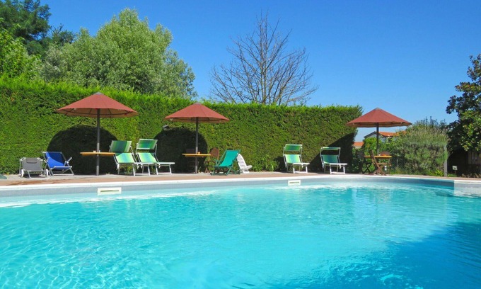 Malcontenta Villa | Beautiful private villa for 6 people with WIFI, pool, A/C, TV, balcony and parking