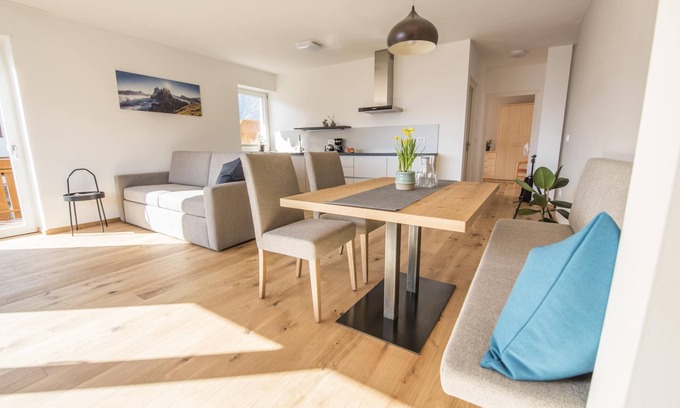 Rasa Apartment | Beautiful, quiet and spacious apartment with stunning views over Brixen/Eisacktal
