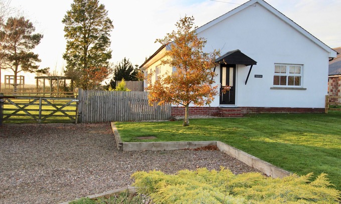 Bowsden Cottage | Beautiful Rural Northumberland, Appletrees Near Lowick, Berwick Upon Tweed