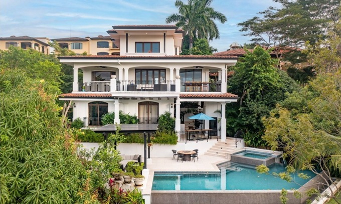 Brasilito House | BEAUTIFUL RESERVA CONCHAL- 6 BEDROOM HOME with Ocean and Golf course views.