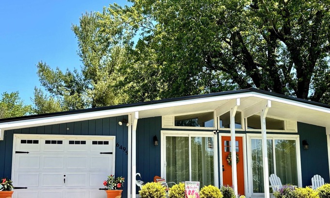 Hillsboro House | Beautiful Rocky Fork 2BR Cozy Cottage