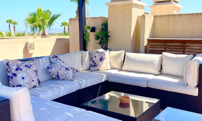 Roda Apartment | Beautiful rooftop in Roda golf course phase 1