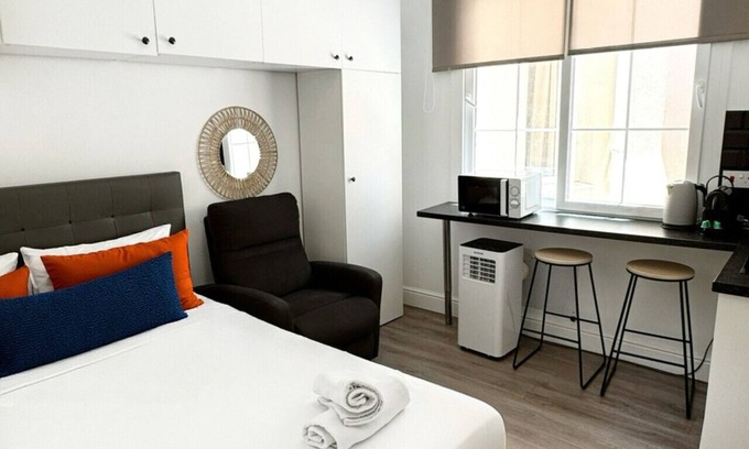 Gibraltar Condo | Beautiful Studio Suite in the heart of the city