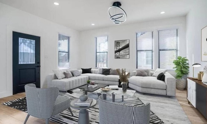 West San Antonio House | Beautiful Tranquil Home In Nonterey