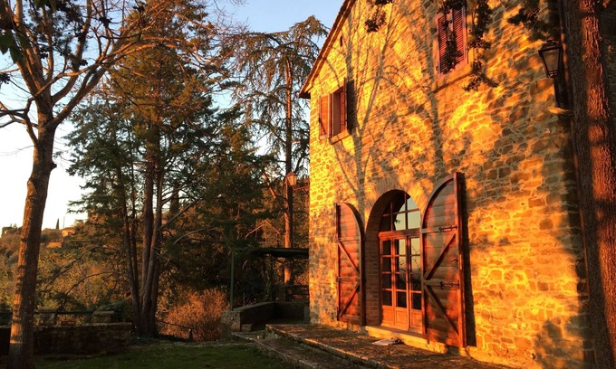 Montecchio Villa | Beautiful Tuscan Country-House and Grounds (get in touch for events & weddings)