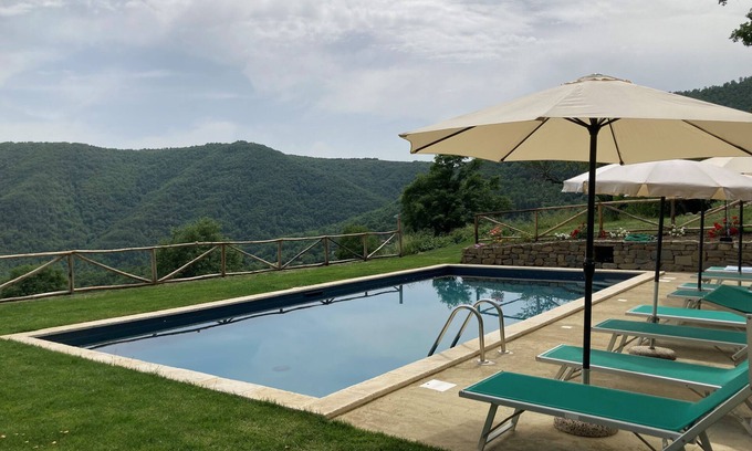Cortona House | beautiful tuscan villa with pool, ideal for groups