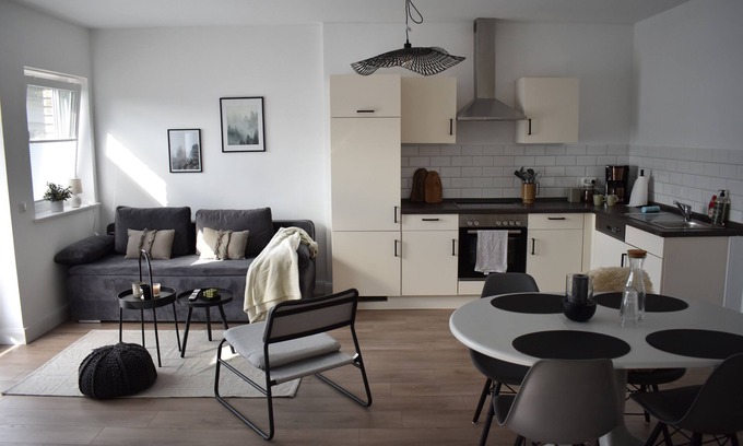 Schneverdingen Apartment | Beautiful vacation apartment near Pietzmoor