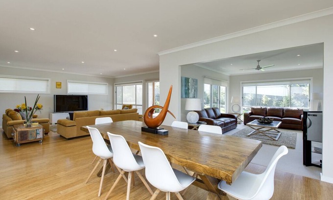 Rhyll House | Beautiful Vibe Energy Escape Lux w Bonuses Phillip Island 100m to nature inlet