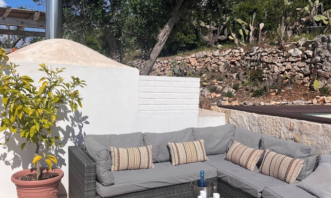 Ostuni Villa | Beautiful villa located between Ostuni & Cisternino.
