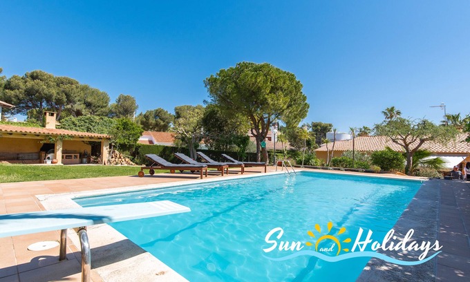El Roc de Sant Gaieta House | Beautiful villa Monica with private pool for 8 people 800m from the beach