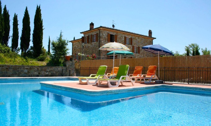 Lucignano Villa | Beautiful villa with private pool only 3 km from Lucignano with panoramic views of the Valdichiana h