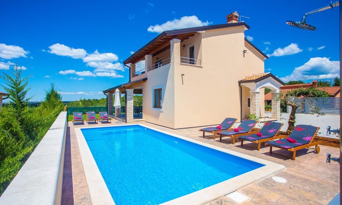 Strpacici House | Beautiful villa with swimming pool, SPECTACULAR view, barbecue, free WiFi