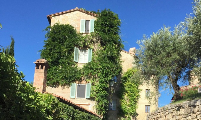 Cetona Villa | Beautiful villa with swimming pool at the edge of a spectacular medieval village